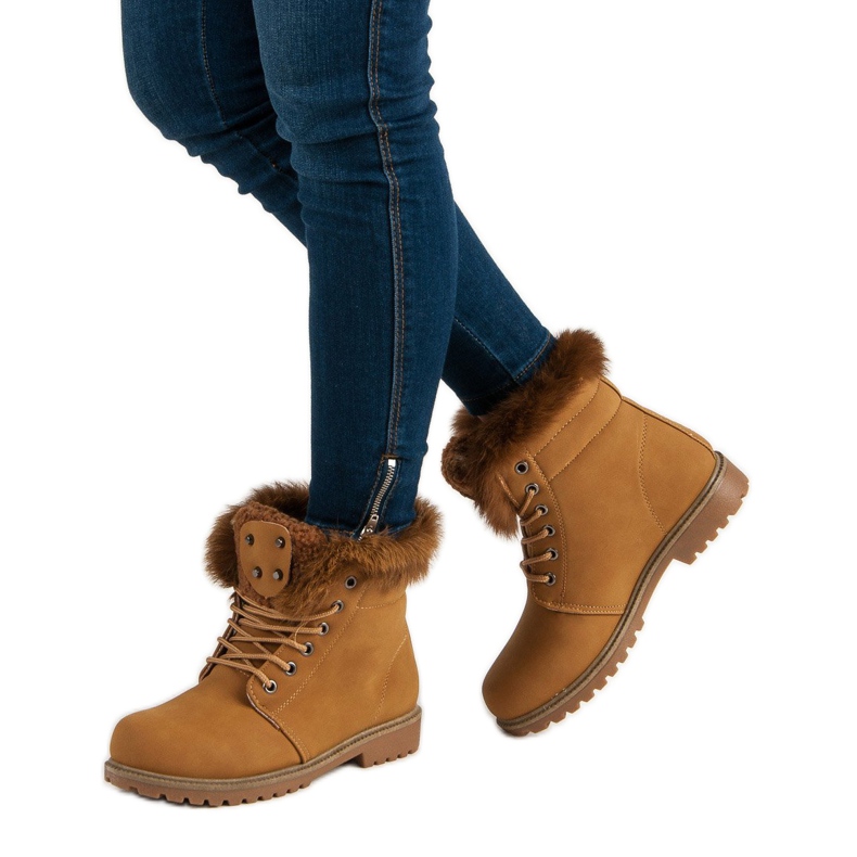 Queentina Camello Trappers con piel marrón 1