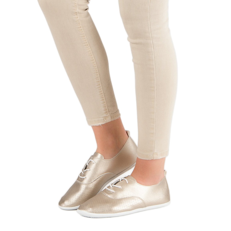 Zapatillas con nudo dorado 1