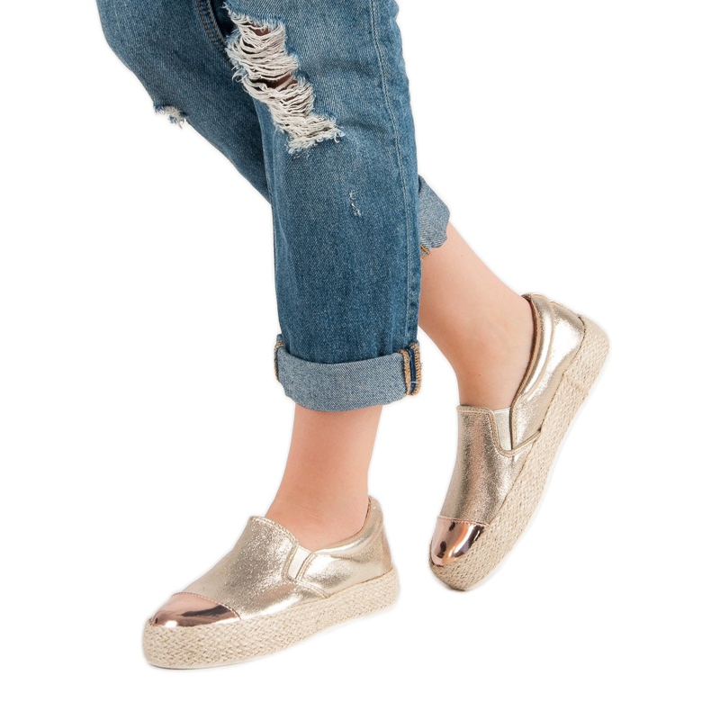 Zapatillas doradas de moda dorado 2