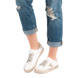 Zapatillas bajas con estilo blanco amarillo 1 Zapatillas bajas con estilo blanco amarillo 1