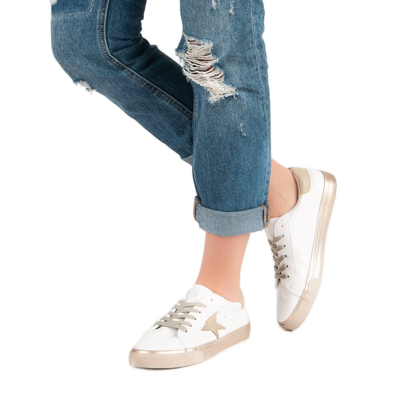 Zapatillas bajas con estilo blanco amarillo 2 Zapatillas bajas con estilo blanco amarillo 2