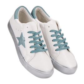 Zapatillas bajas con estilo blanco azul 1 Zapatillas bajas con estilo blanco azul 1