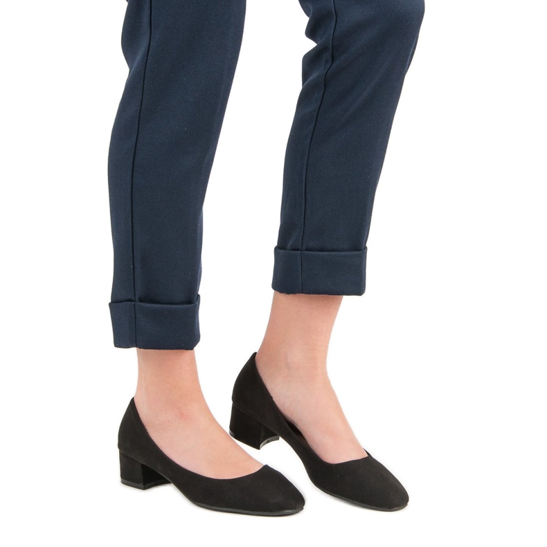 Queentina Bombas de tacón plano negro 1