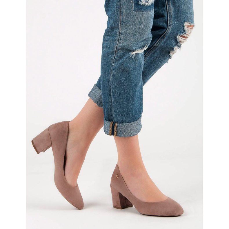 Salones VINCEZA clásicos rosado 2