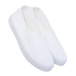 Zapatillas blancas caladas JX63P Blanco 5