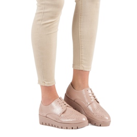 Comer Zapatos con cordones rosado 1 Comer Zapatos con cordones rosado 1