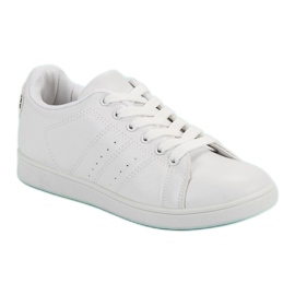 Zapatillas blancas con corazón blanco 2