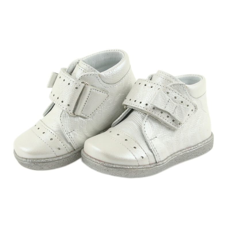 Zapatos infantiles con velcro Ren But 1535 con lazo plateado. plata 4
