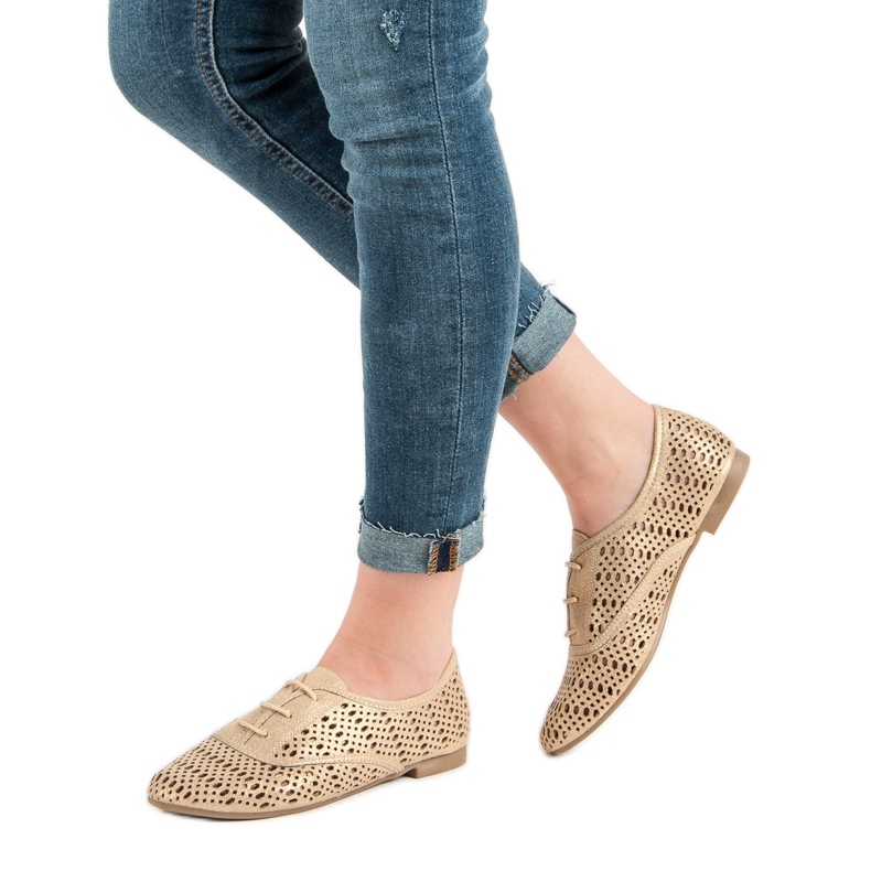 Corina Zapatos Calados Dorados 1 Corina Zapatos Calados Dorados 1