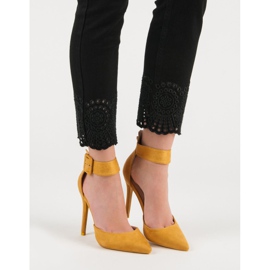 Tacones De Ante Mostaza amarillo 1