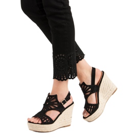 Top Shoes Sandalias de cuña caladas negro 3