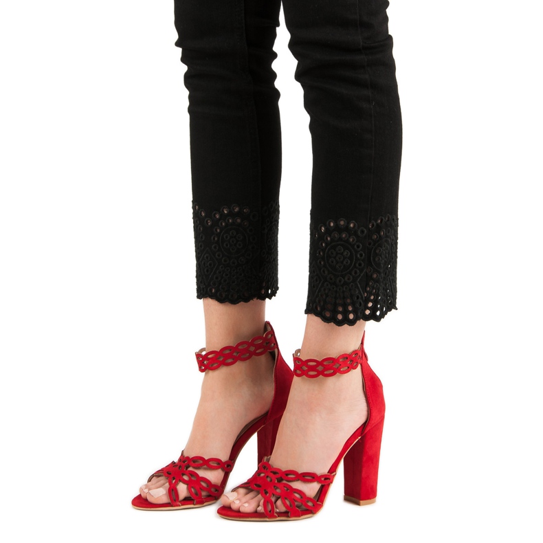 Laura Mode Sandalias rojas en una barra rojo 1