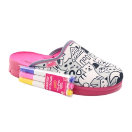 Patrón para colorear zapatos befado niños 708X003 rosado blanco 2