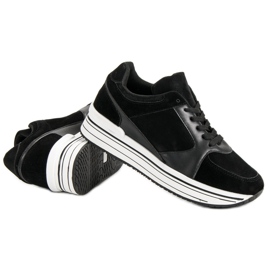Calzado deportivo cómodo negro 1