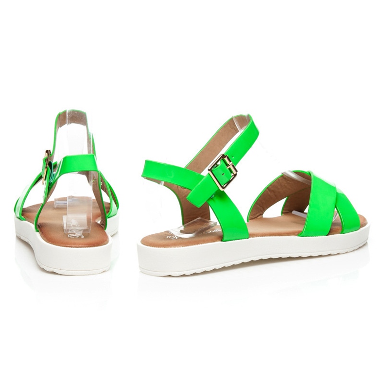Best Shoes Sandalias lacadas verde 1