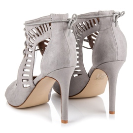 Queen Bee Sandalias de ante atadas gris 2