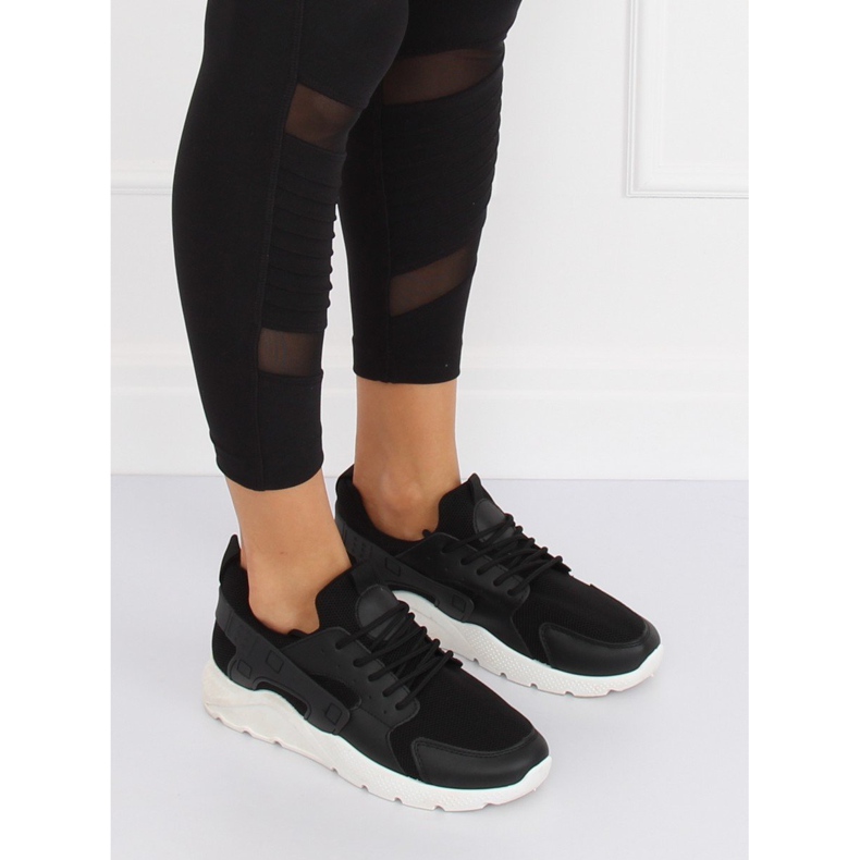 Negro LA18P Zapatillas deportivas negras 1