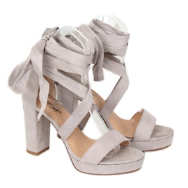 Sandalias grises sobre la plataforma gris NC805 Gris 2
