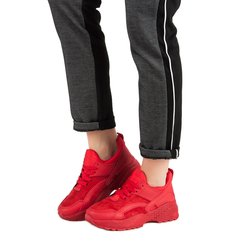 Small Swan Zapatillas rojas en la plataforma rojo 1