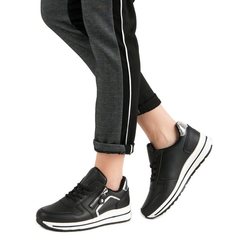 Zapatos deportivos negros 2 Zapatos deportivos negros 2