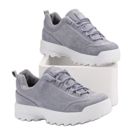 Zapatillas en la plataforma gris 2 Zapatillas en la plataforma gris 2