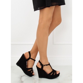 Sandalias negras con cuña A208 Negro 1