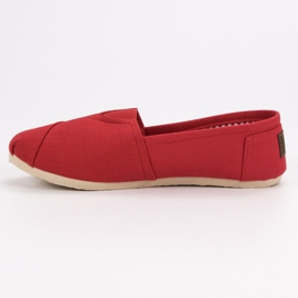 Slipons rojos clásicos 1
