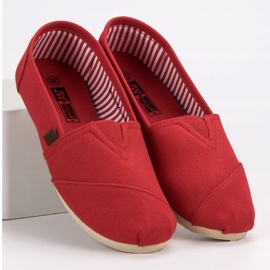 Slipons rojos clásicos 4