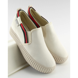 Zapatillas slip-on beige 107-40 Beige II-GAT 3