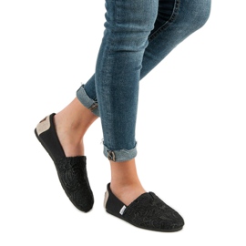 L. Day Slipons con patrón negro 2
