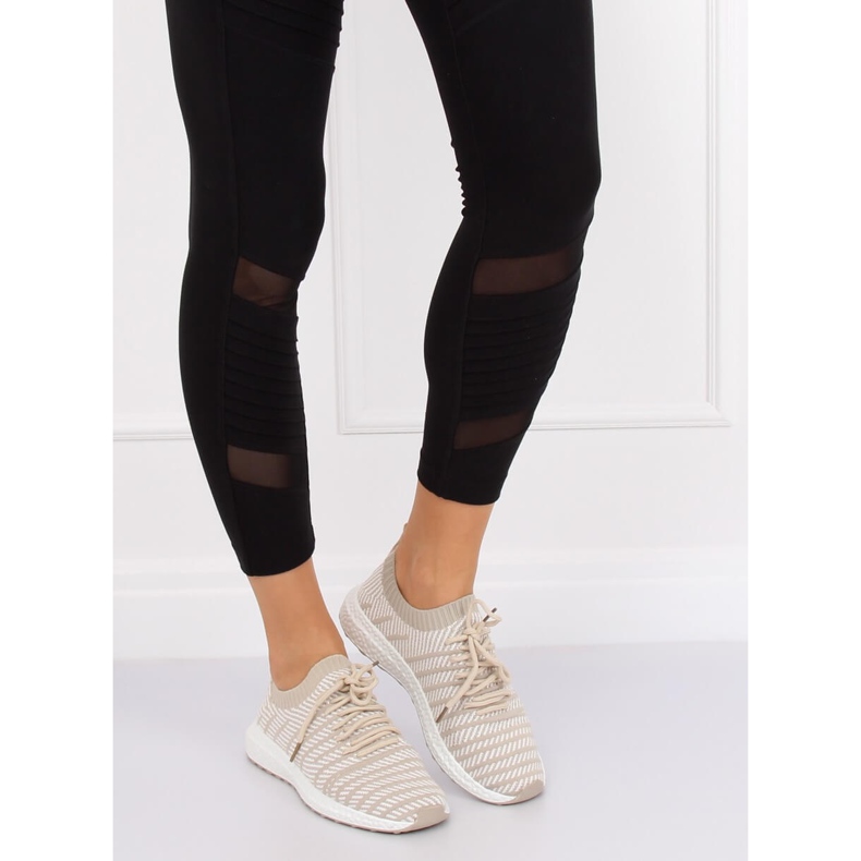 Beige HY2812 Calzado deportivo beige 1