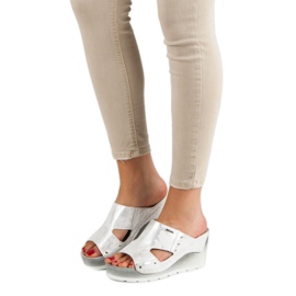 Sandalias de cuña VINCEZA gris 3
