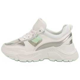 Zapatillas transparentes en la plataforma blanco 4