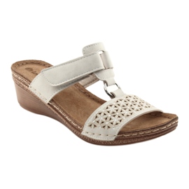 Pantuflas velcro lentejuelas beige Inblu NA03 1