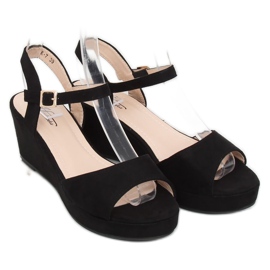 Sandalias negras de cuña baja K-7 Negra negro 1 Sandalias negras de cuña baja K-7 Negra negro 1