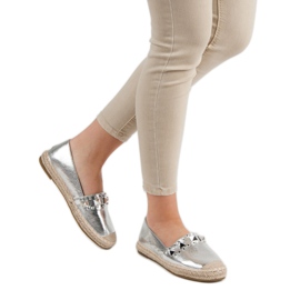 Bestelle Alpargatas plateadas con tachuelas gris 4