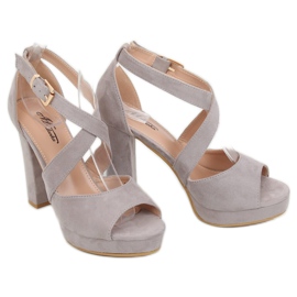 Sandalias en la plataforma gris B-88 Gris 1 Sandalias en la plataforma gris B-88 Gris 1