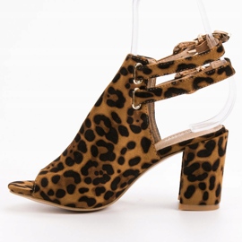 Erynn Sandalias de construcción elegante marrón 4