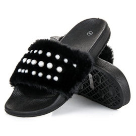 Babuchas Con Pelo Y Perlas negro 2