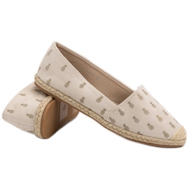 Lucky Shoes Alpargatas Beige En Piñas 6