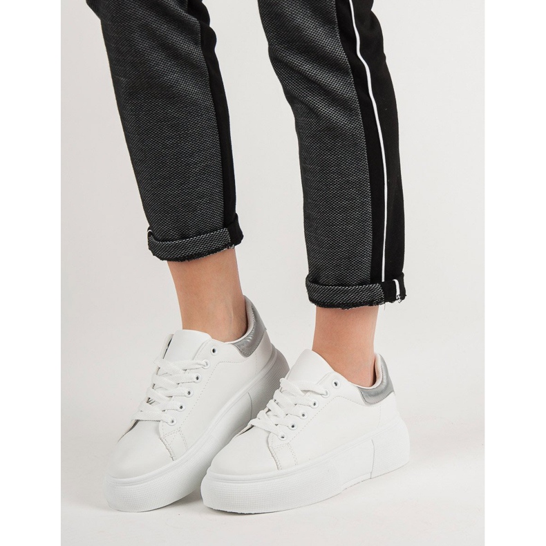 Renda Zapatos blancos en la plataforma 1