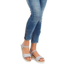 Sandalias grises con cuña baja 7868-KL Gris 1 Sandalias grises con cuña baja 7868-KL Gris 1