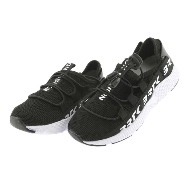 Zapatilla deportiva negra Bartek 55109 plantilla piel blanco negro 3