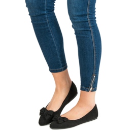 Ch. Creation Bailarina De Ante En Spitz negro 1 Ch. Creation Bailarina De Ante En Spitz negro 1