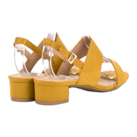 Small Swan Cómodas sandalias de tacón amarillo 4