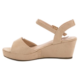 SHELOVET Sandalias de ante beige 5