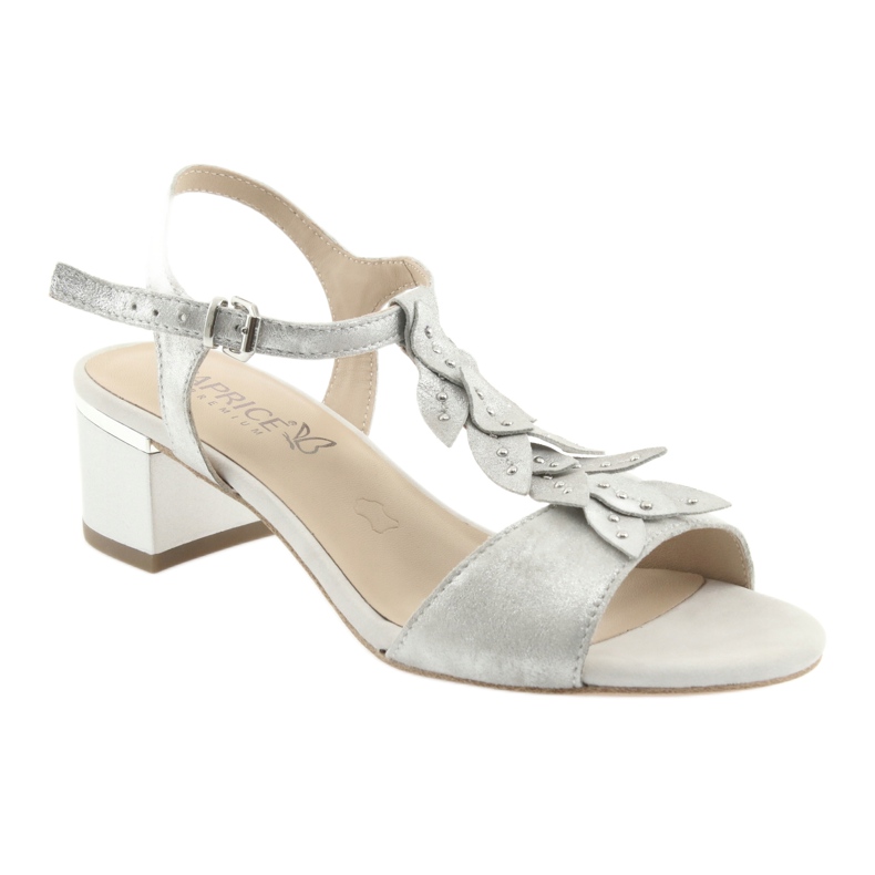 Cómodas sandalias Caprice plateado 28213 gris 1