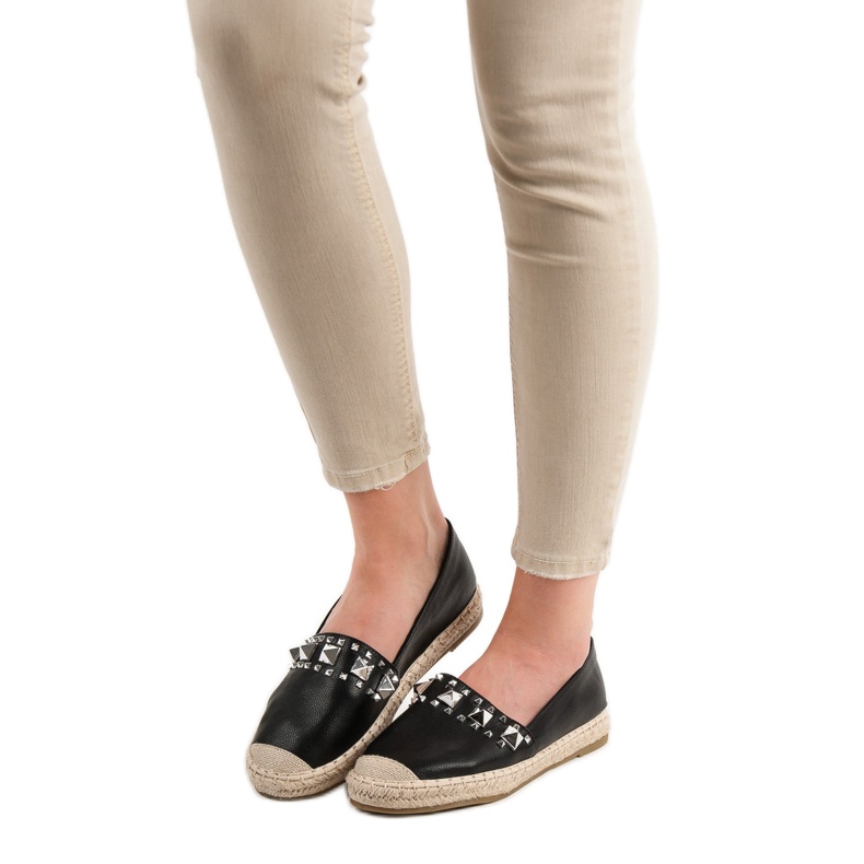 Janessa Alpargatas con tachuelas negro 1