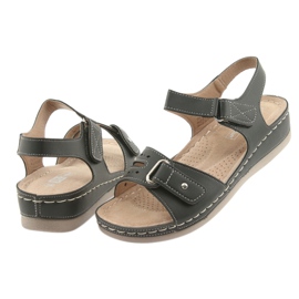 Sandalias de mujer confort negras DK 25131 negro 4