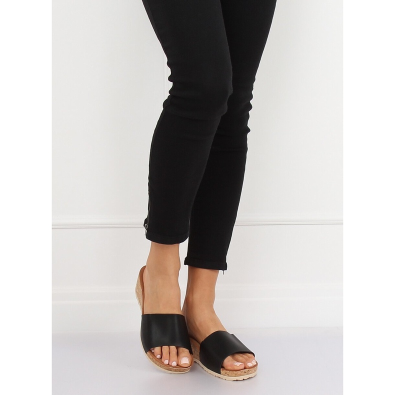 Zapatilla cuña corcho negro 3527-12 Negro 2